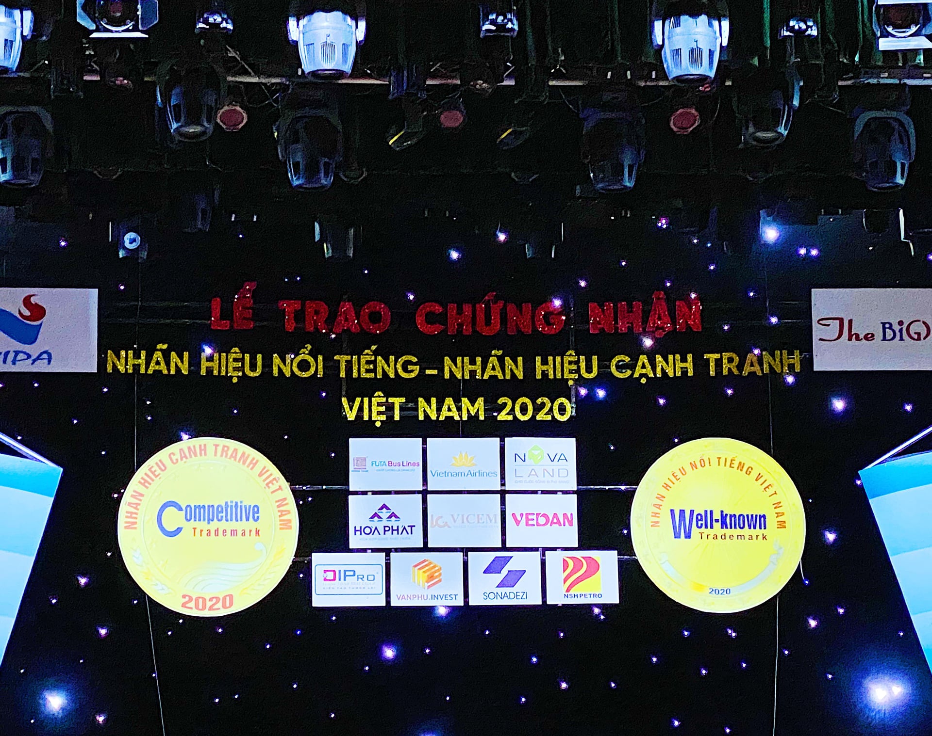 CƯỜNG THỊNH PHÁT GROUP NHẬN DANH HIỆU "NHÃN HIỆU NỔI TIẾNG - NHÃN HIỆU CẠNH TRANH 2020"